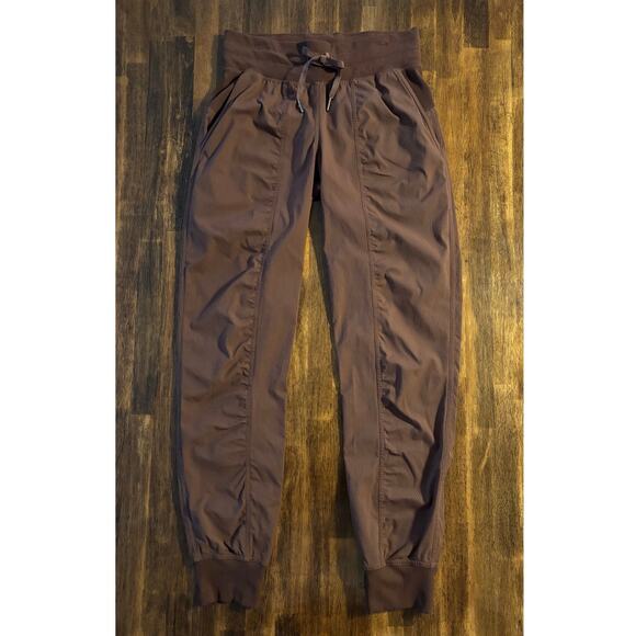 Lululemon Womens 4 26 x 28 Pants Dance Studio Mid Rise Jogger Ruched Full Length - Picture 3 of 9